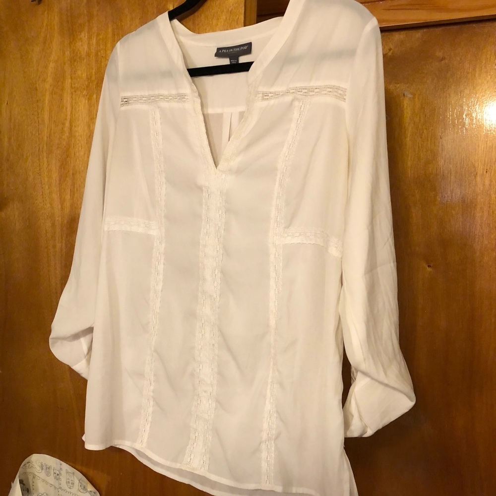 Pea in a Pod white blouse